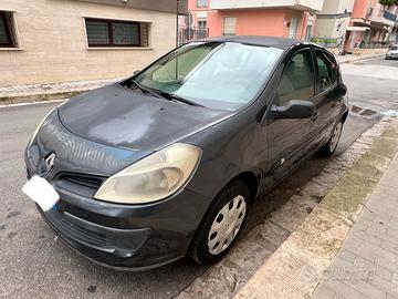 Renault clio 1500 89kv anno 2006 diesel