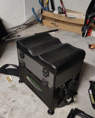 Costoso panchetto Pesca MAVER come nuovo