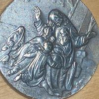 Capolavoro d’arte Sacra e portafortuna  Toscani