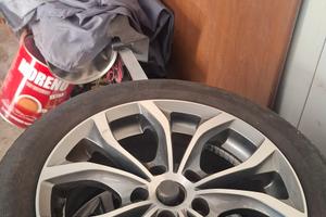 Cerchi in lega 16 per ford focus 