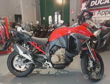 Ducati Multistrada V4 S - SPORT & TRAVEL