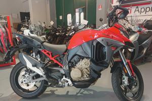 Ducati Multistrada V4 S - SPORT & TRAVEL