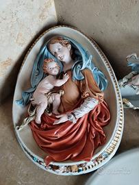 Capezzale e acquasantiere Tyche