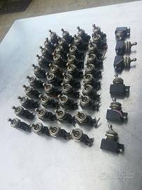 Piccoli Interruttori da Pannello Vintage