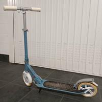 monopattino oxelo azzurro 