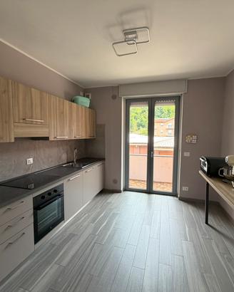 Cucina 3,57 metri + Bancone