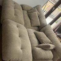 Divano angolare + 2 Pouff