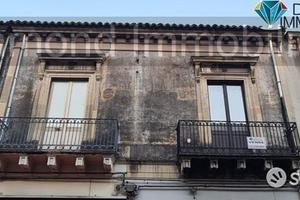 Soluzione singola con garage a fiumefreddo