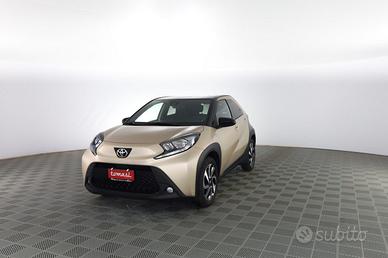 TOYOTA Aygo X Aygo X 1.0 VVT-i 72 CV 5 porte Tre