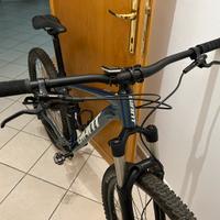 Mountain Bike GIANT TALON 0