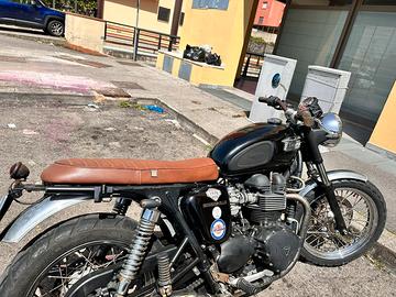 Triumph boneville