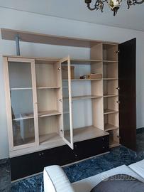 Arredo parete salotto