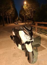 yamaha xmax 250 anno 2011