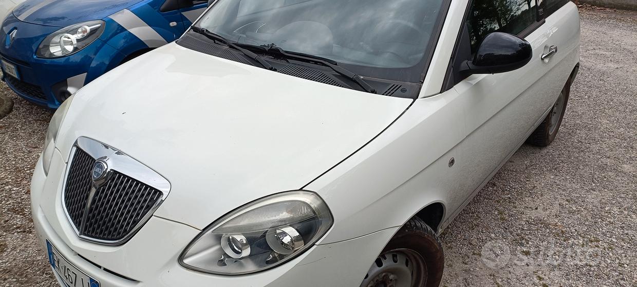 Lancia Ypsilon 2ª serie