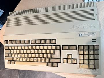Mitico Commodore Amiga 500 con Espansione memoria!