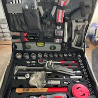 Valigia con attrezzi