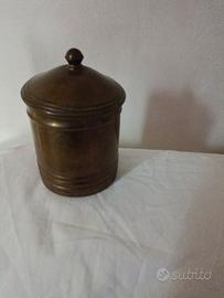 contenitore in ottone 