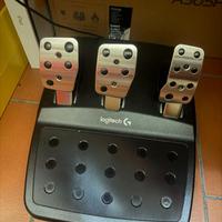 Volante, pedaliera e cambio Logitech G920