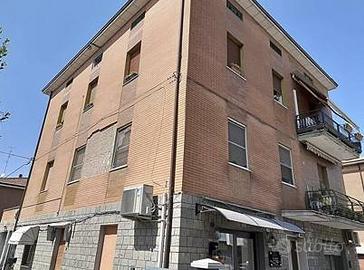 Immobile in asta di 34 m² a Modena