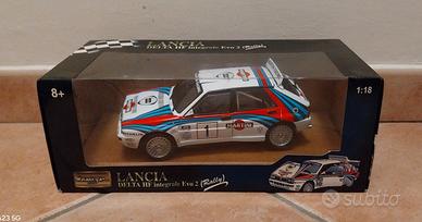 MODELLINO LANCIA DELTA HF INTEGRALE 1:18