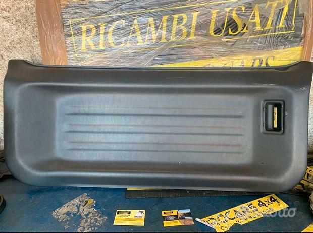 Subito - PROCARS 4X4 - Plastica portellone posteriore Suzuki jimny