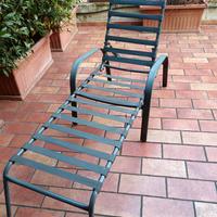 Lettino in ferro per esterno