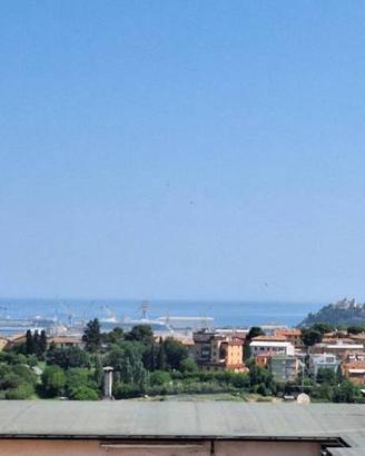 Appartamento di 122 m² con 5 locali e box auto a A
