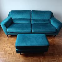 Divano 3 posti Poltronesofà e pouff abbinato