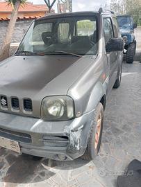 Suzuki Jimny x pezzi di ricambio 