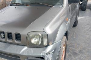 Suzuki Jimny x pezzi di ricambio 