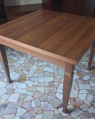 TAVOLO 100 x 100 Apribile in noce