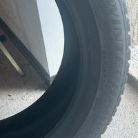 4 Gomme da neve  225/50 r18