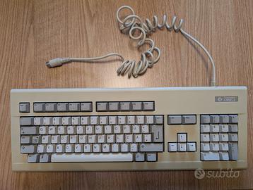 Amiga 2000 - Console e Videogiochi In vendita a Udine