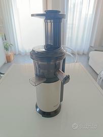 Estrattore Panasonic MJ-L500
Slow Juicer