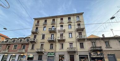 2 LOCALI A TORINO