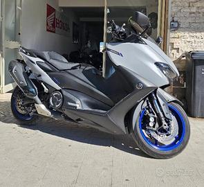 Tmax 560