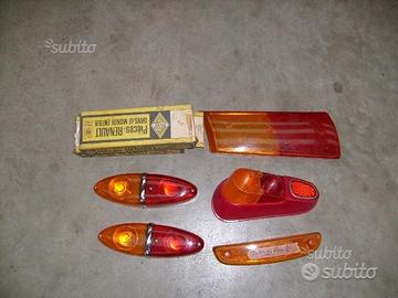 Plastiche fanalini posteriori Renault
