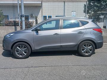 Hyunday ix35 crdi 2 wd xpossible