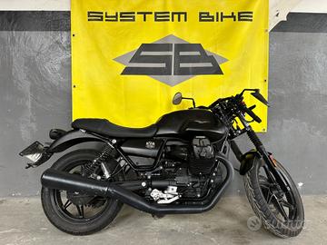 MOTO GUZZI V7 STONE INCIDENTATA CRASHED BIKE
