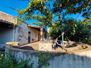 Casa Indipendente Con Giardino Guardia/Acireale