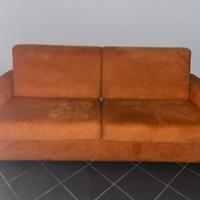 Divano Letto 2 posti arancio tipo Alcantara