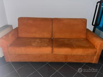 Divano Letto 2 posti arancio tipo Alcantara