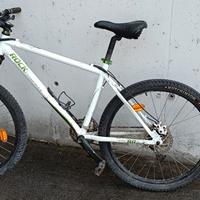 bicicletta Rock Rider freni a disco 