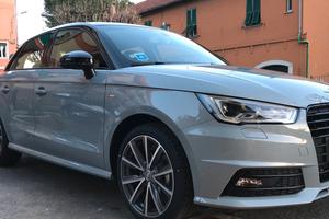 Audi A1 TFSI 1.0 SPORT