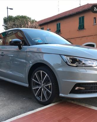 Audi A1 TFSI 1.0 SPORT
