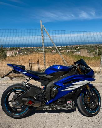 Yamaha yzf r6