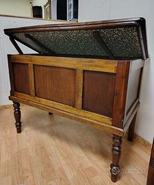 Madia antica restaurata