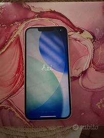 iPhone 13 –
