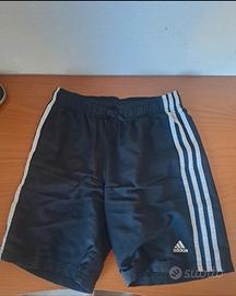 Pantaloncini adidas