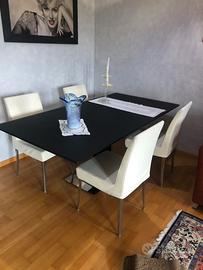 Tavolo e sedie